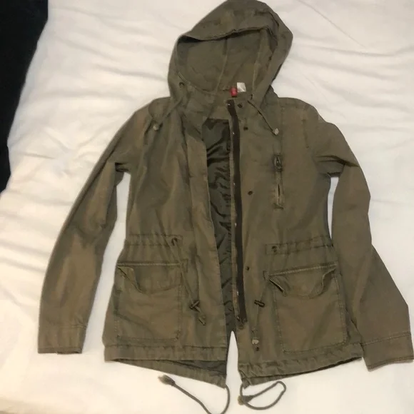 Divided clearance h&m jacket